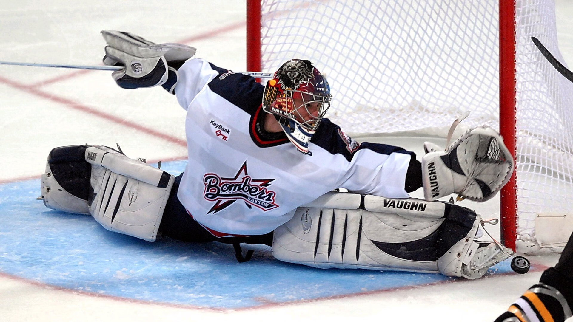 库里：每一次“火球”投篮都点燃季后赛火热激情！，库里单节23分赢火箭